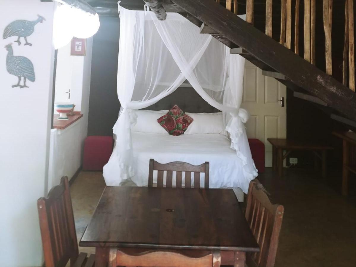 Pumusa Bushcamp Hluhluwe Buitenkant foto